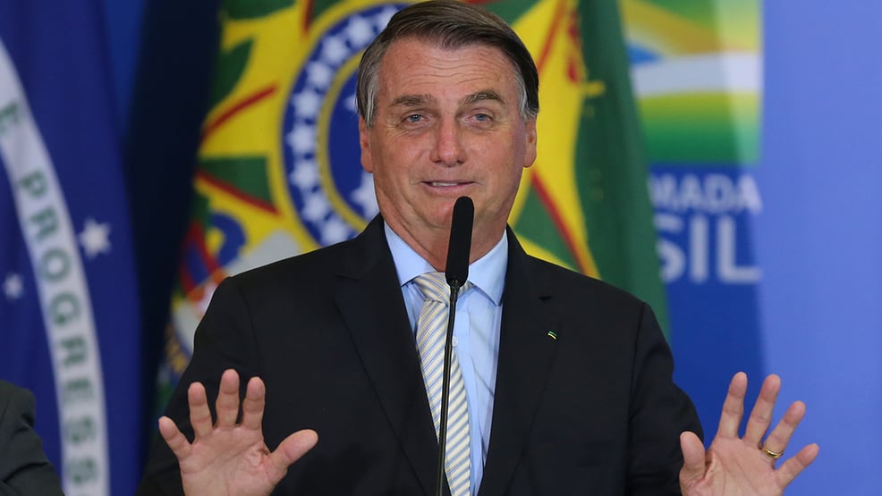 Urgente: em mensagens, Dominguetti cita participação de Bolsonaro na compra das vacinas da Davati
