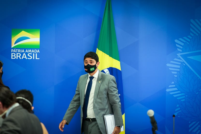 Wagner Rosário chega ao Senado para depor à CPI