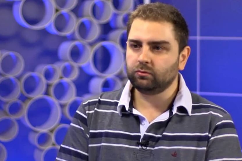 Filho de Lula rebate Eduardo Bolsonaro após provocação sobre assalto