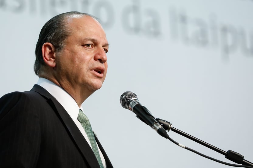 Debandada no Inep tem cunho ideológico, alega Ricardo Barros