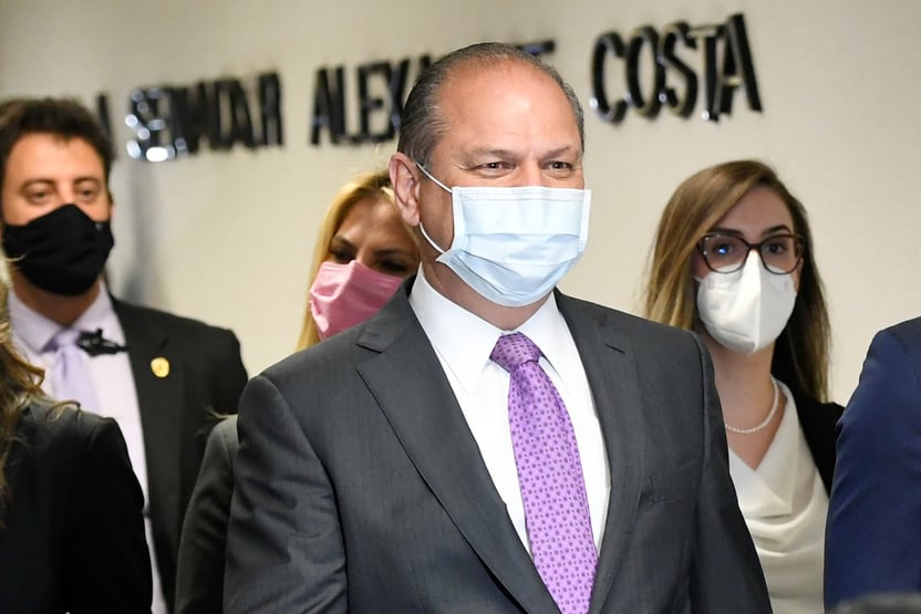 MP do Paraná denuncia Ricardo Barros por suposta lavagem de dinheiro
