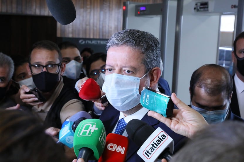 “O jogo só termina quando acaba”, diz Lira, sobre derrota da PEC da Vingança