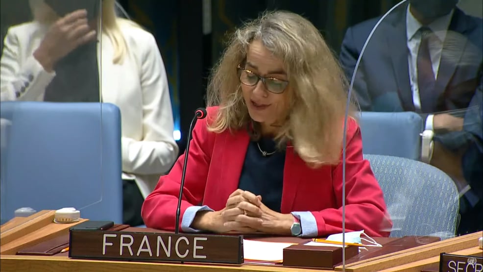 França pede cessar-fogo imediato no Afeganistão