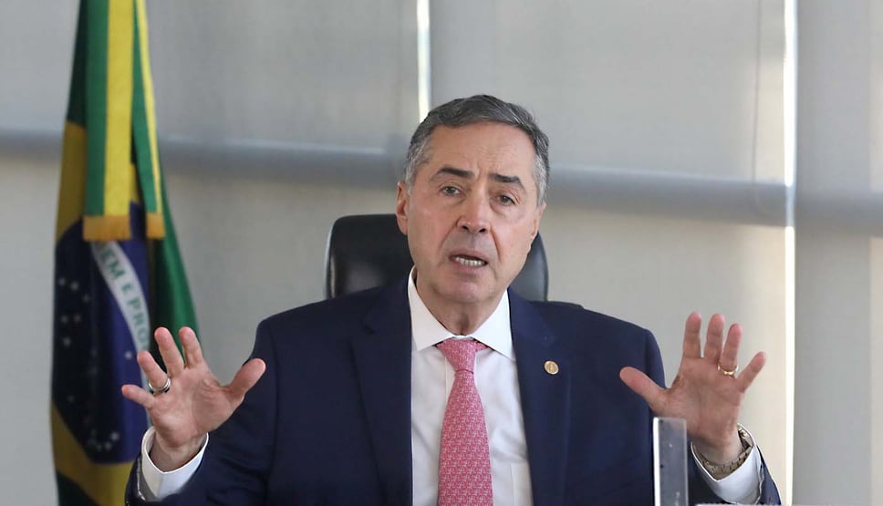 Barroso diz que 7 de Setembro “sepultou o golpe” bolsonarista