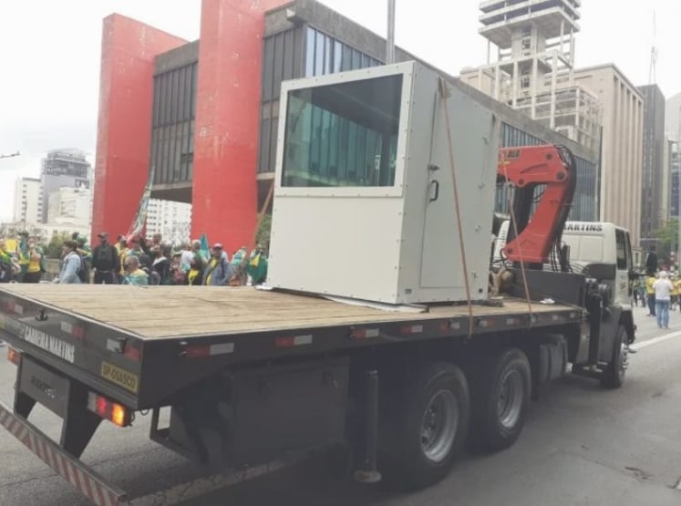 São Paulo tem cabine blindada para desfile de Bolsonaro na Paulista