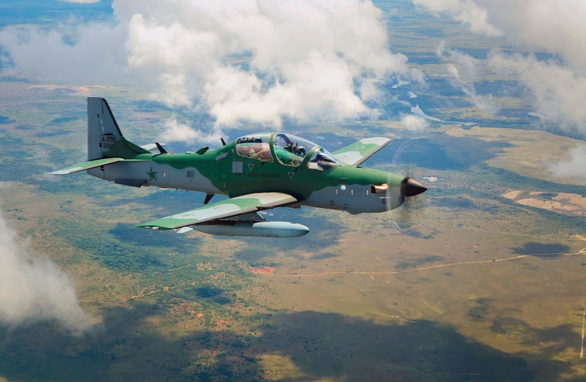 Super Tucano cai no Mato Grosso do Sul e piloto consegue se ejetar