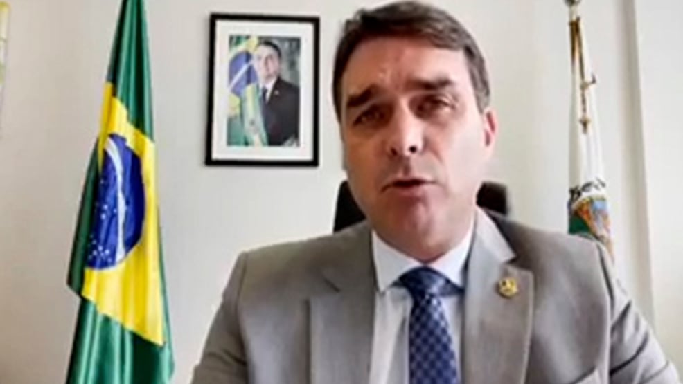 Flávio festeja aprovação de Mendonça: “Que Deus continue lhe dando sabedoria e coragem”