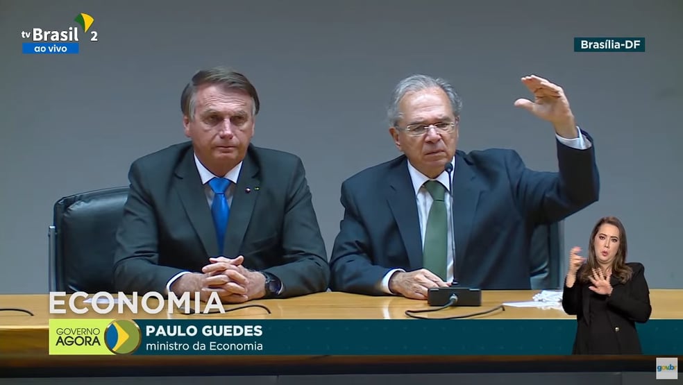 Bolsonaro: “Estamos na iminência de mais um reajuste do combustível”