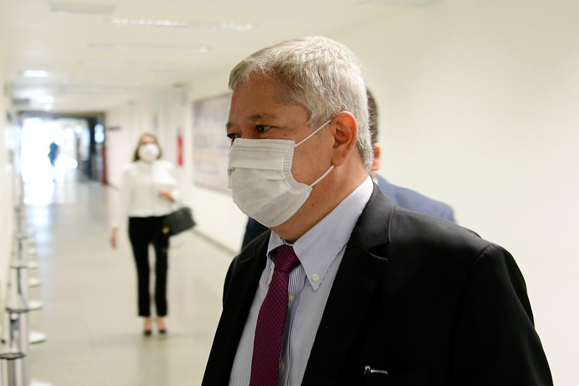 Sócio da VTCLog nega que pagou propina a Roberto Dias