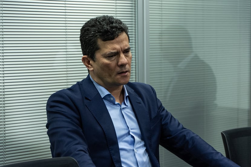 Os canalhas querem tirar Sergio Moro da disputa