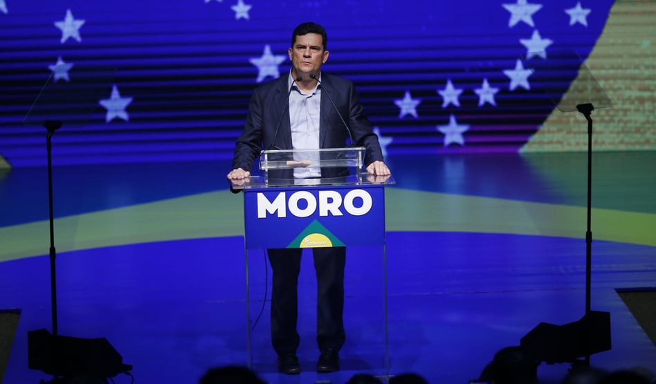 Terceira Via contra Moro