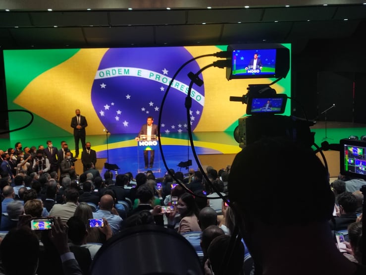 O bom senso antissistema
