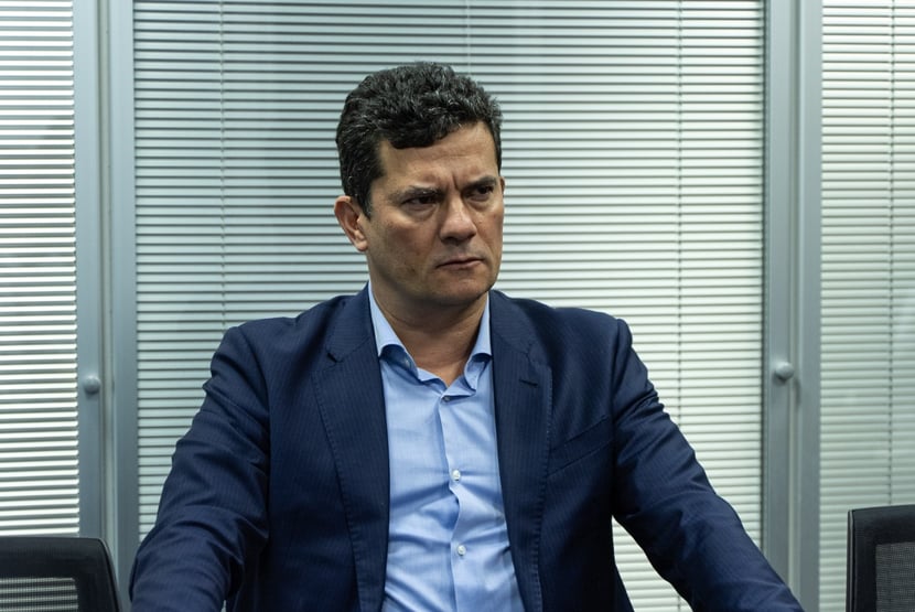 Moro volta a atacar Lula: Não dá para flertar com o autoritarismo