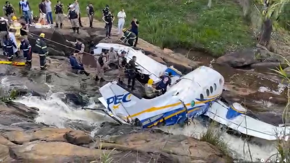 Torre atingida por avião de Marília Mendonça não era ilegal, diz Cemig