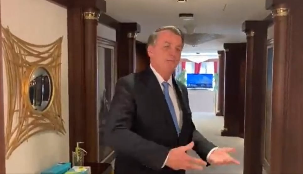 “A viagem foi um sucesso”, diz Bolsonaro, sobre ida ao Oriente Médio