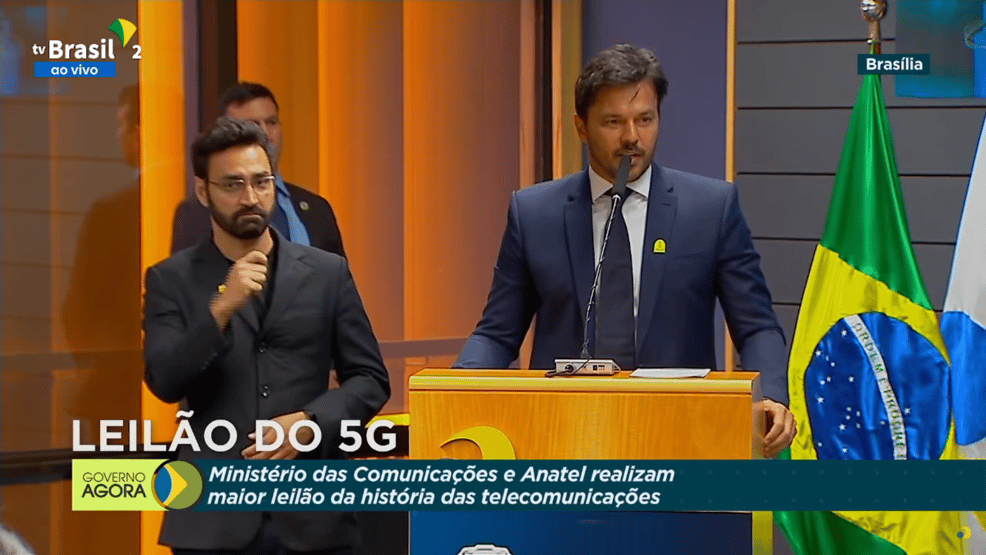 Faria está tão emocionado que nem sabe o dia de hoje