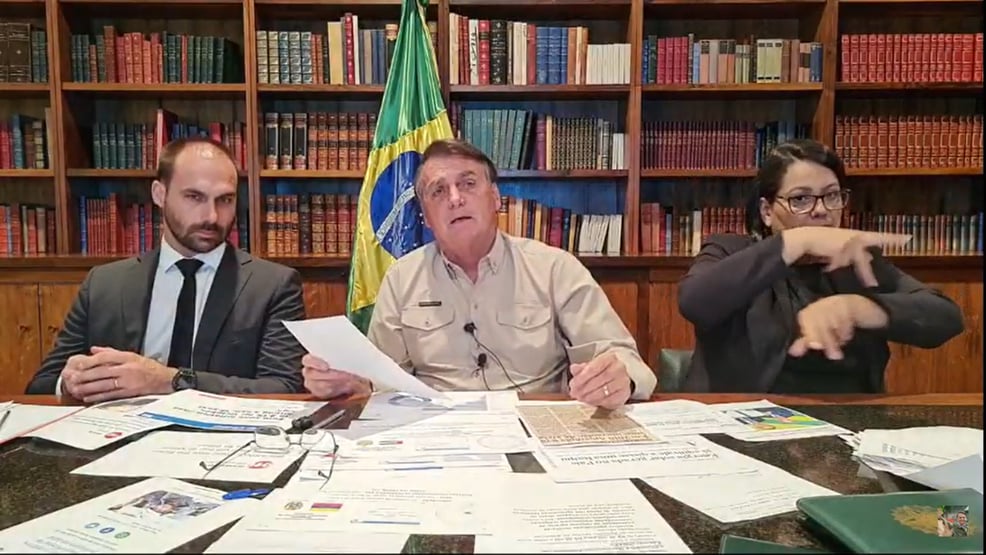 Bolsonaro fugiu do free shop em Lisboa: “Tá caro”