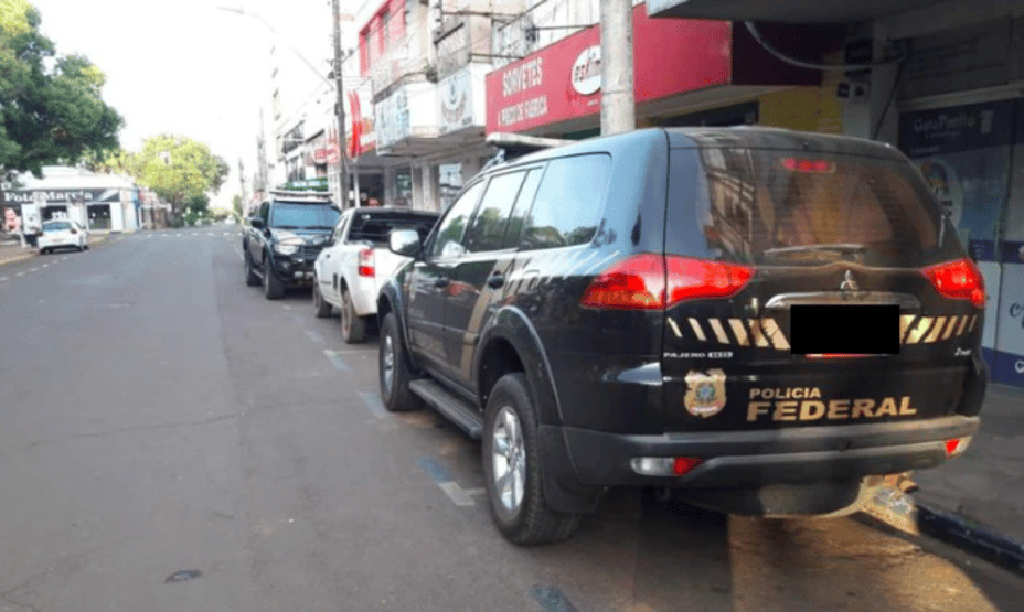 PF mira grupo suspeito de movimentar R$ 2 milhões por mês no câmbio paralelo