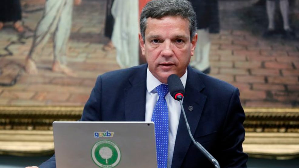 “Nós somos a burocracia”, diz auxiliar de Guedes responsável por desburocratização