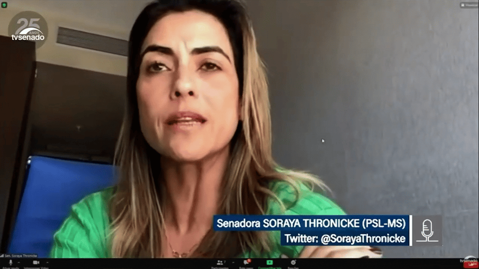Soraya a Rose de Freitas: “A senhora deveria cumprir a lei, com todo o respeito”; assista