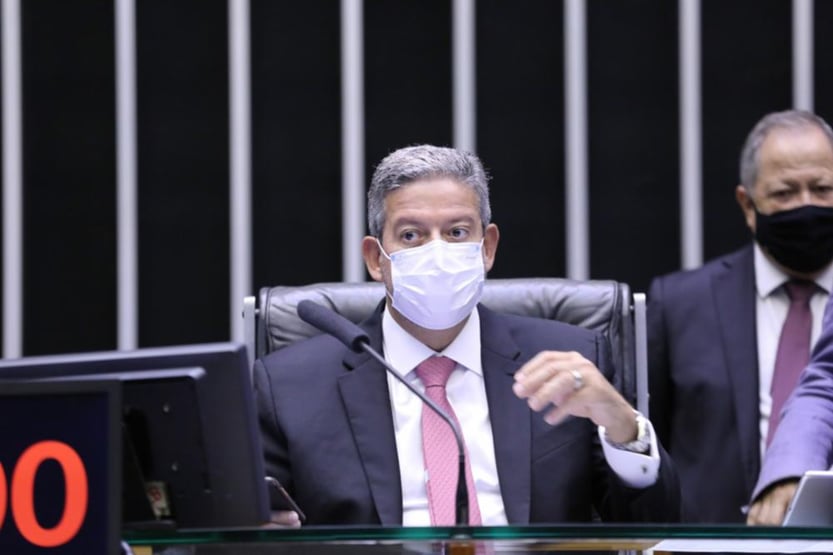 Arthur Lira, sobre PEC dos Precatórios: “Não tenho compromisso de mérito”