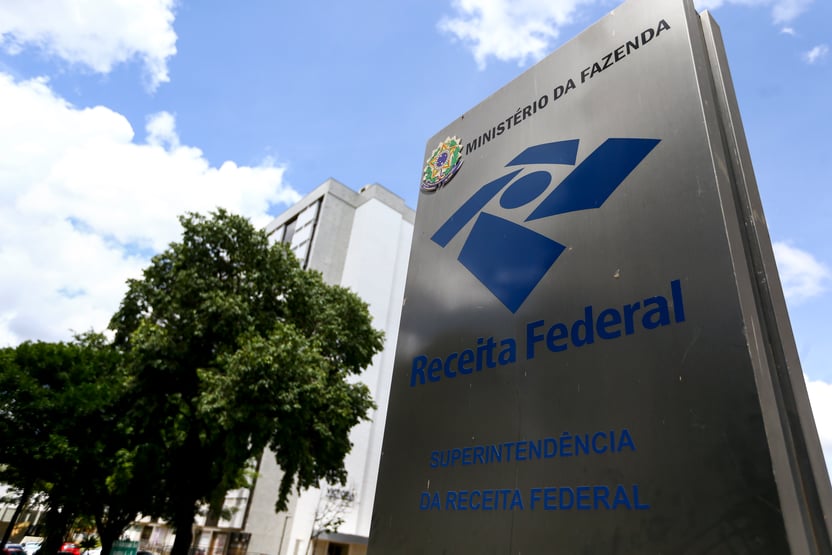 Arrecadação federal é a maior da história e soma R$ 1,87 trilhão em 2021
