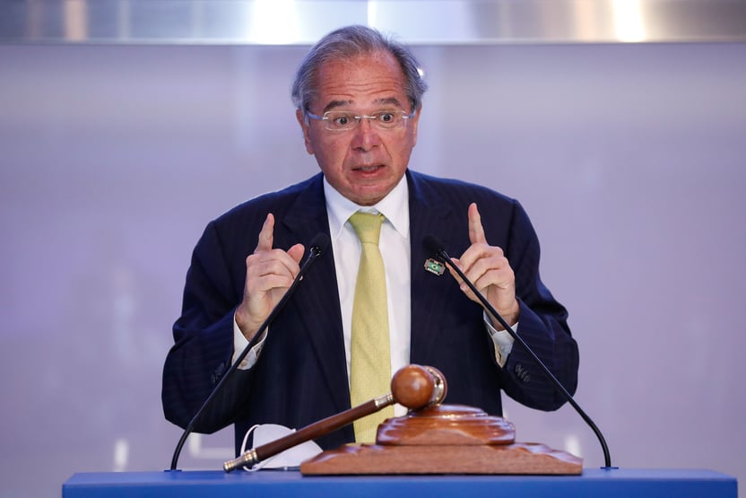 Guedes culpa TCU e STF por lentidão em privatizações