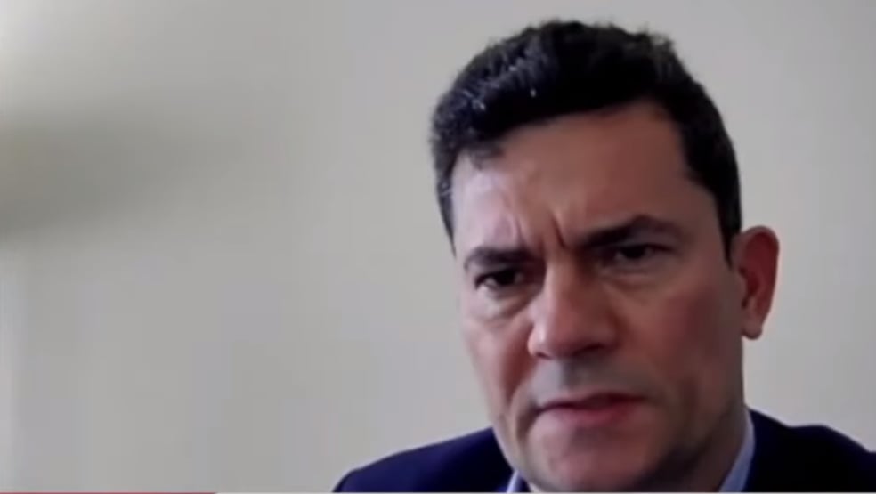 Moro apanha de torcidas organizadas nas redes