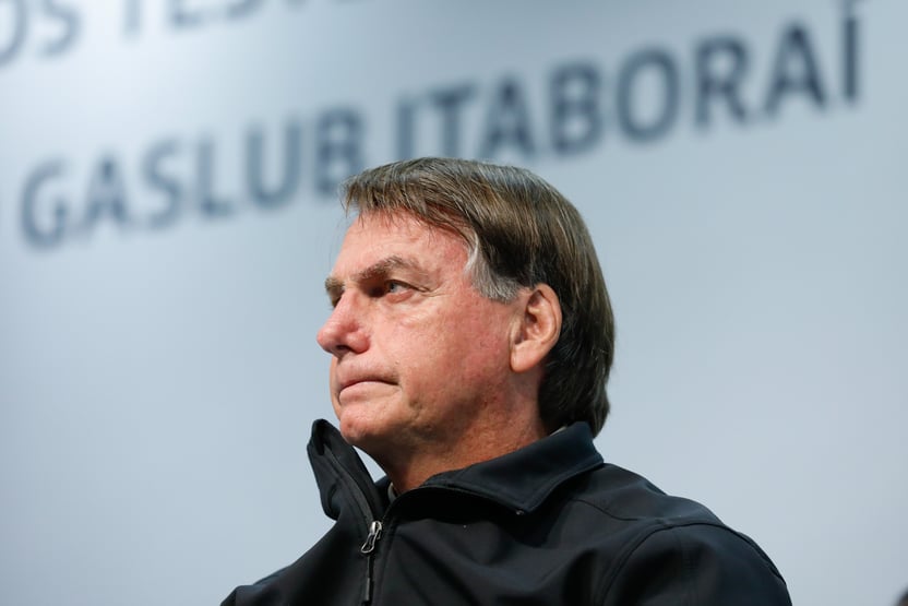 PGR pede que STF rejeite queixa-crime de Randolfe contra Bolsonaro por difamação