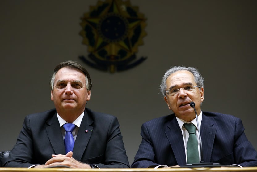 Bolsonaro cria cargo de embaixador do Ministério da Economia em Washington