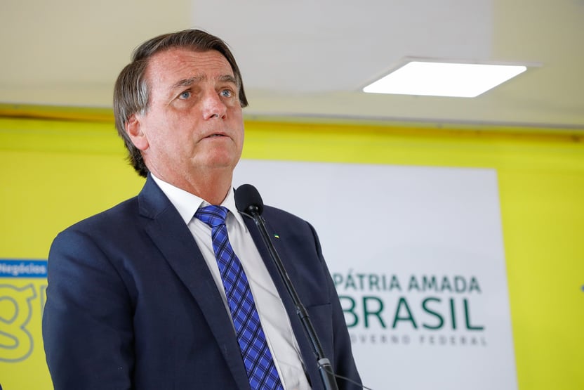 Bolsonaro fala em zerar imposto sobre diesel