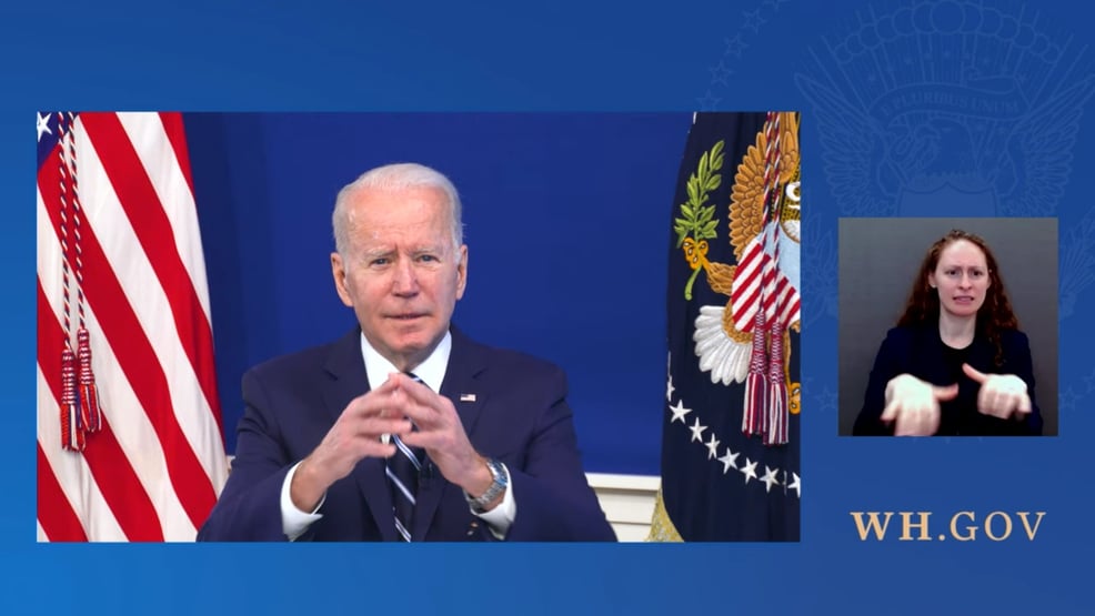 Biden dobra meta de testes e envia reforços de médicos militares para 6 estados