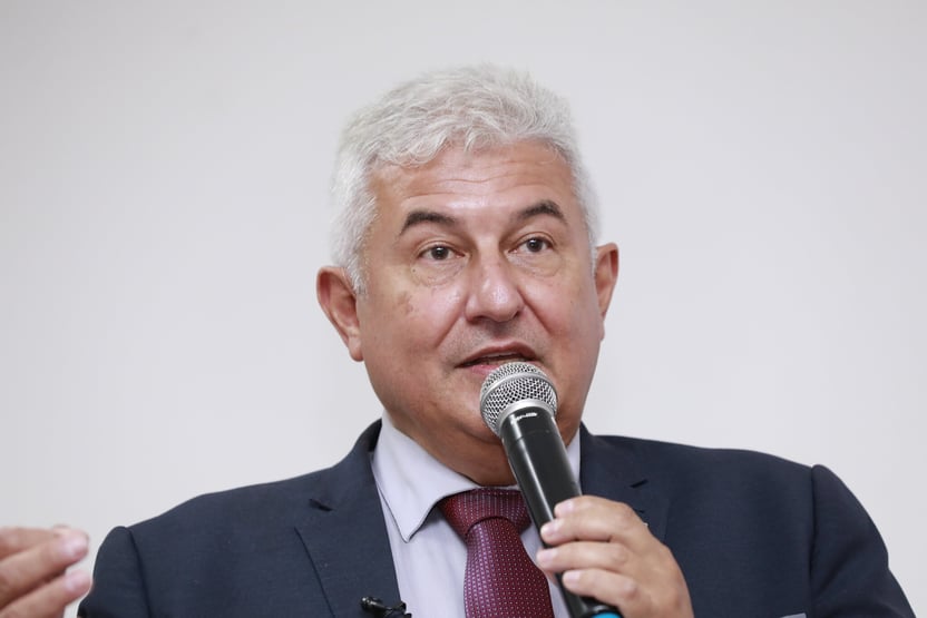 Marcos Pontes conversa com bilionário Richard Branson