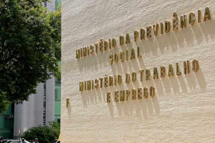 Auditores do trabalho também entregam cargos de chefia em pressão por reajuste