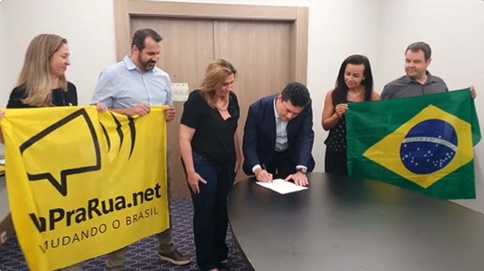 Com Vem Pra Rua, Moro reafirma compromisso de não disputar reeleição