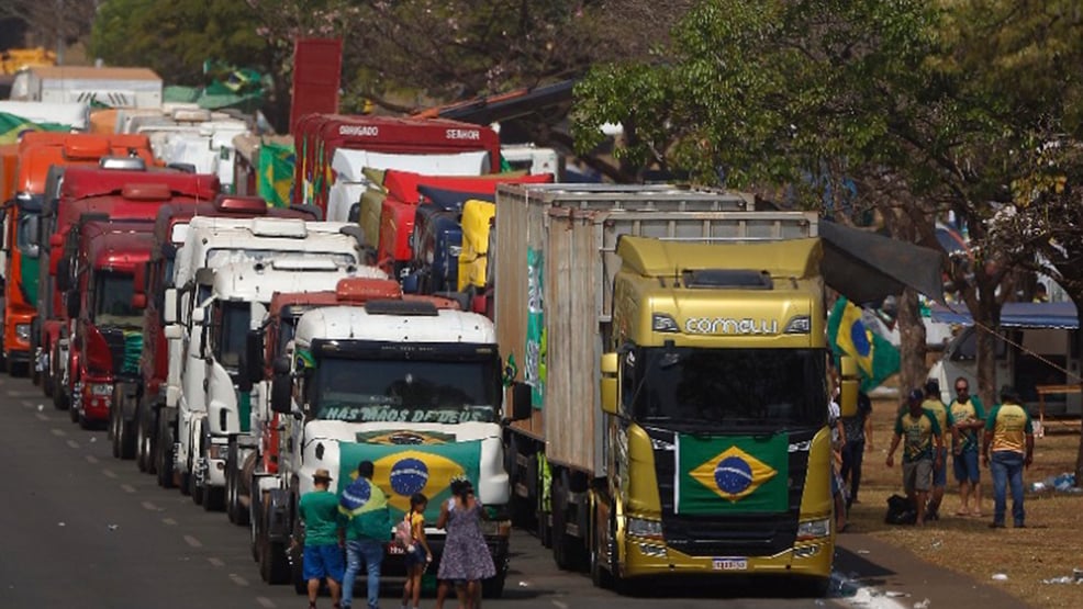 Líder caminhoneiro diz que Bolsonaro mente e quer jogar o povo contra a Petrobras