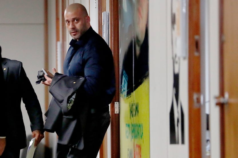 Esposa de Silveira falta a depoimento determinado por Moraes