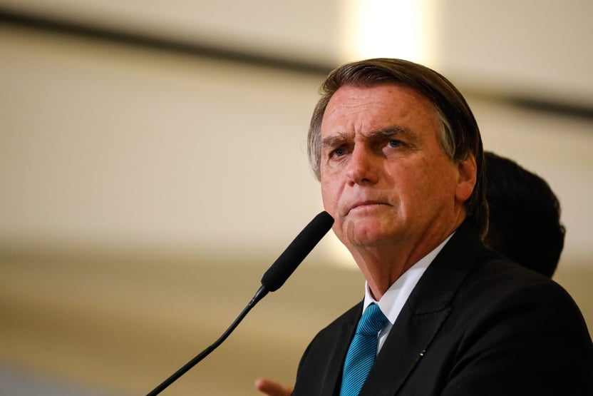 Bolsonaro quer anunciar fim da pandemia amanhã