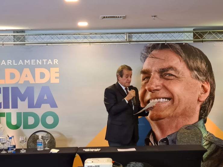 O desembarque bolsonarista