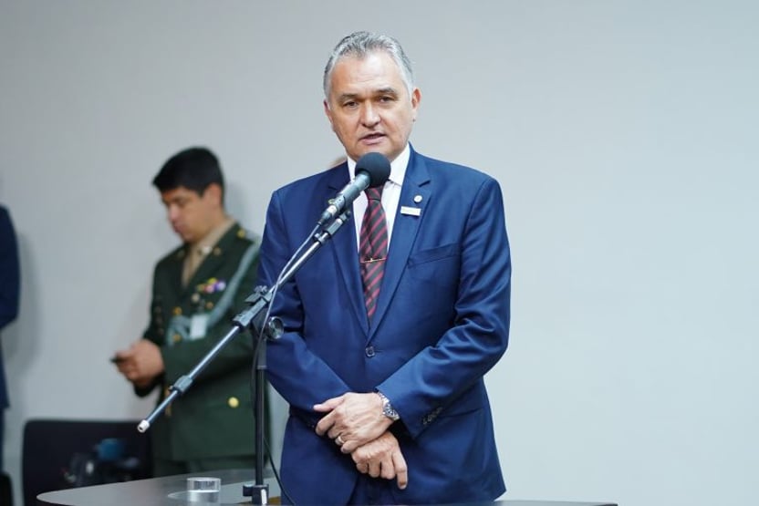 Deputado bolsonarista se recusa a fazer bafômetro em blitz de carnaval