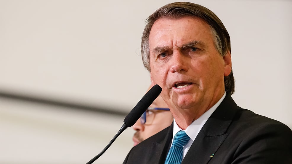 Bolsonaro: “Não serão 2 ou 3 que decidirão como votos serão contados”