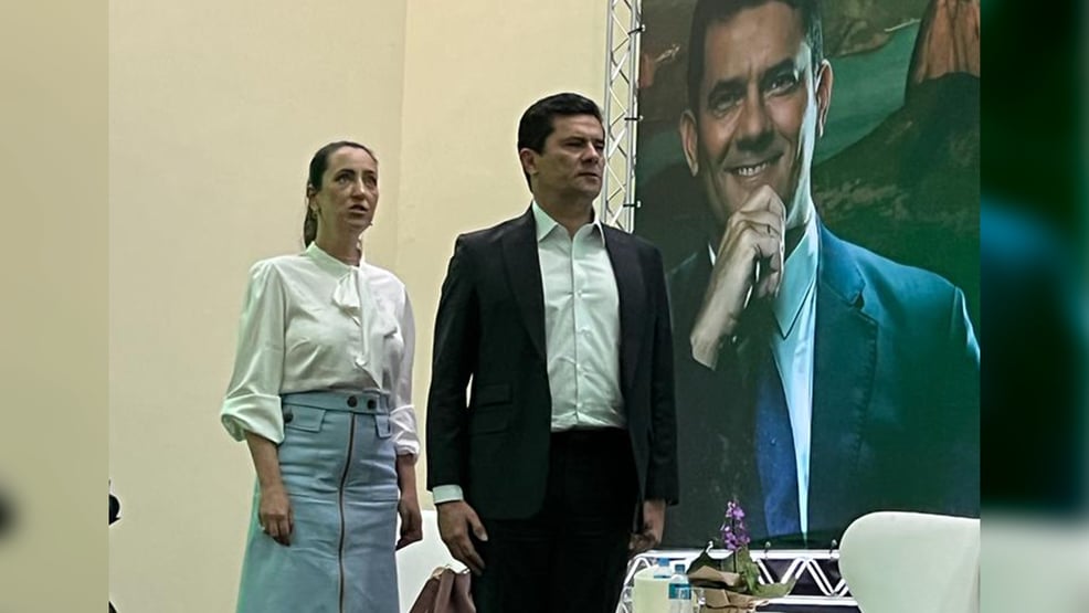 Moro pede indenização após socialite o acusar de cometer fraude eleitoral