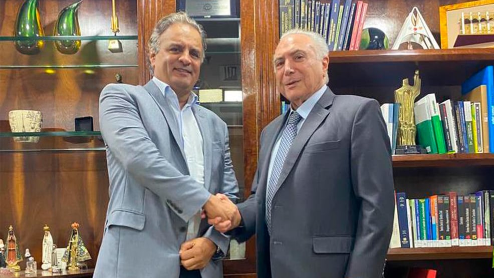 Aécio se reúne com Temer e FHC
