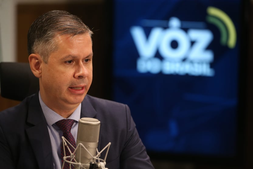 Brasil é contra pedido russo por sistema próprio de pagamentos no Brics, diz secretário