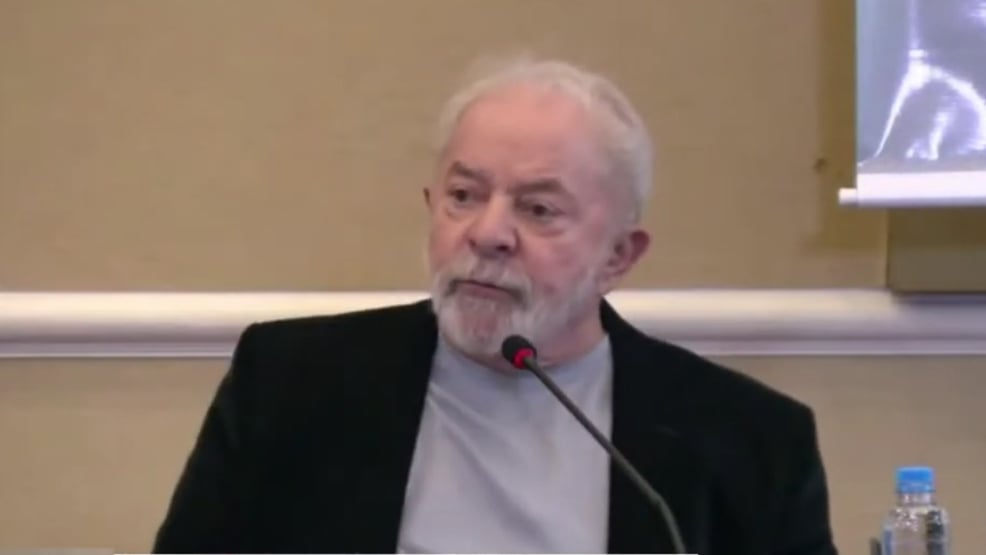 PT adia lançamento da pré-candidatura de Lula