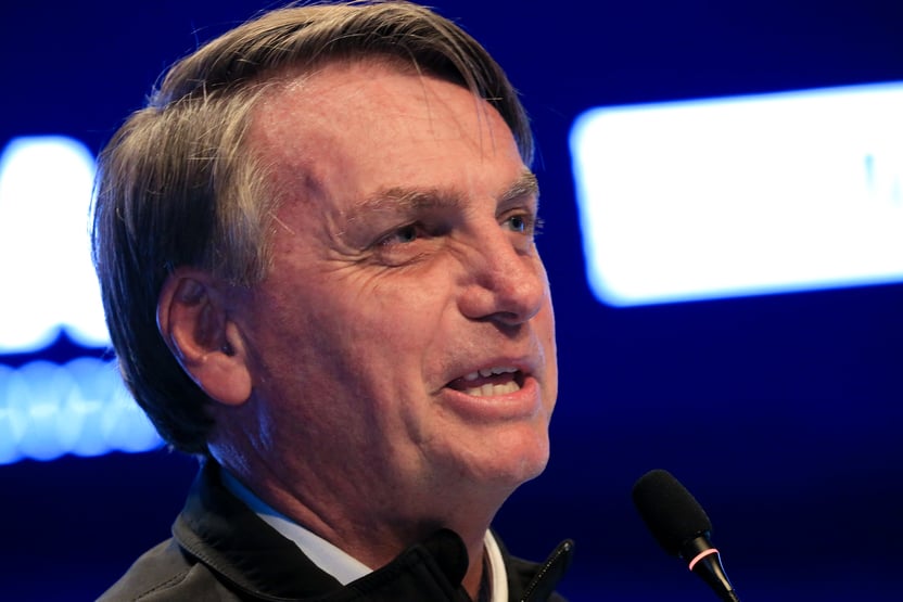 Bolsonaro pedala
