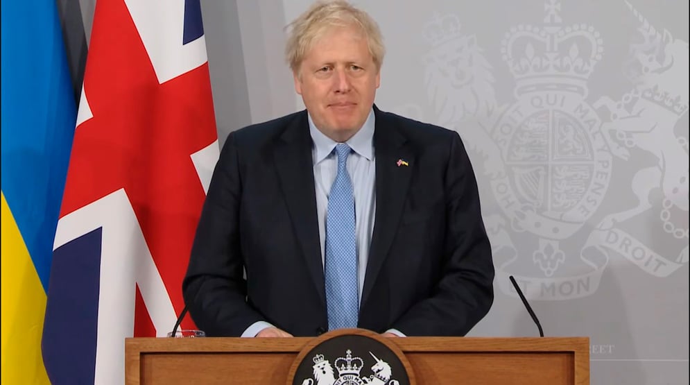 Johnson discursa ao Parlamento da Ucrânia e anuncia ajuda