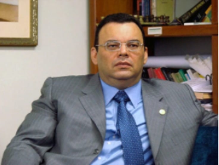 Juiz da presidência do STJ gerou prejuízo de quase R$ 1 bi à União, diz PF