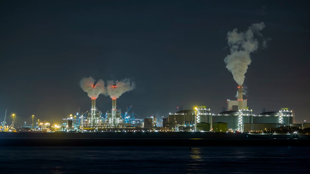 Suprema Corte dos EUA tira poder do governo para reduzir emissões de carbono de usinas