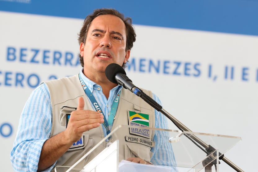 Ciro chama Pedro Guimarães de “bandido”, e Tebet pede sua demissão sumária